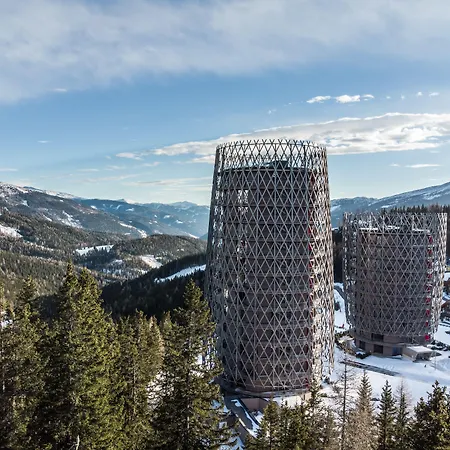 Falkensteiner Premium Edel:weiss Hotel