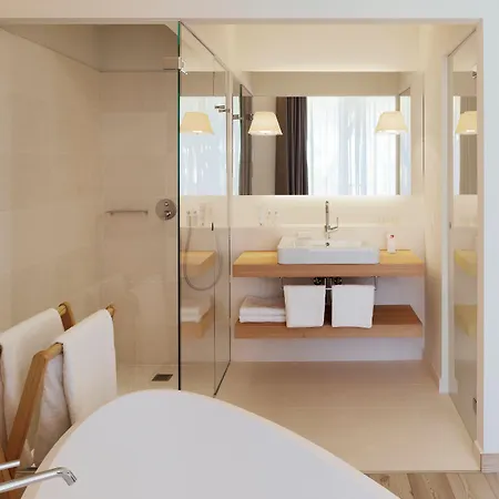 Falkensteiner Premium Edel:weiss Hotel 4*