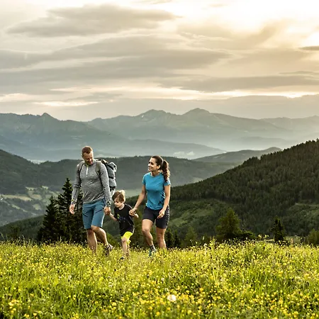 Hotel Falkensteiner Premium Edel:weiss