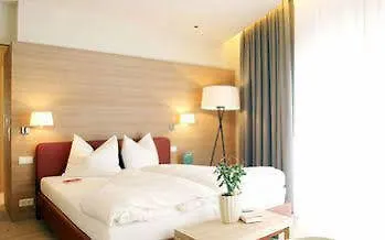 Hotel Falkensteiner Premium Edel:weiss 4*