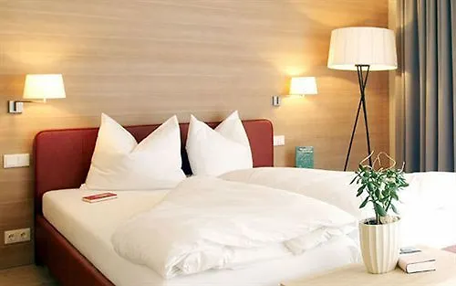 Falkensteiner Premium Edel:weiss מלון 4*